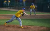 Six Run First Too Much for Canaries to Overcome, 9-1